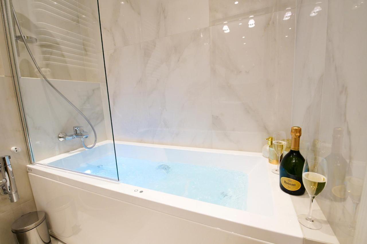 Jacuzzi Spa Prestige Cracóvia Exterior foto