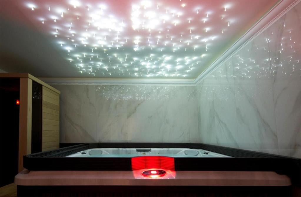 Jacuzzi Spa Prestige Cracóvia Exterior foto