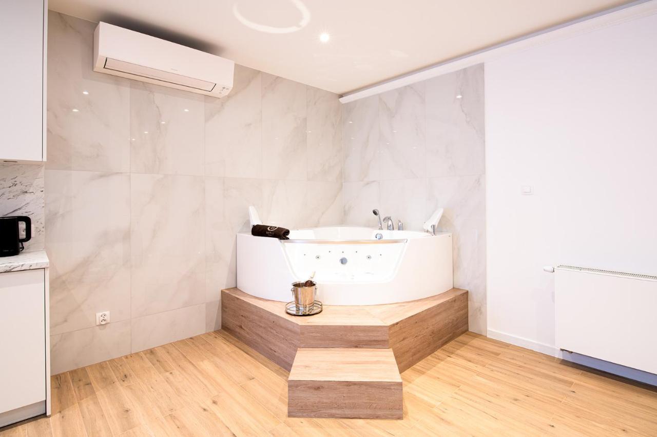 Jacuzzi Spa Prestige Cracóvia Exterior foto